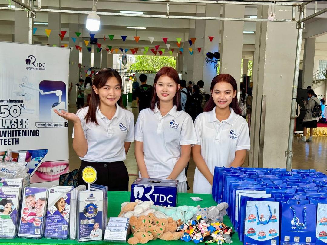 https://admin.realteethclinic.com/uploads/photo_2025_04_02_09_36_34_60fe9ae453.jpeg